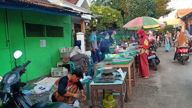 
					Pedagang Menu Takjil Tetap Mengais Rejeki Ditengah Pandemi