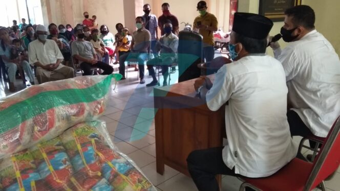 
					Penghuni Tiga Rusunawa Dibantu Sembako