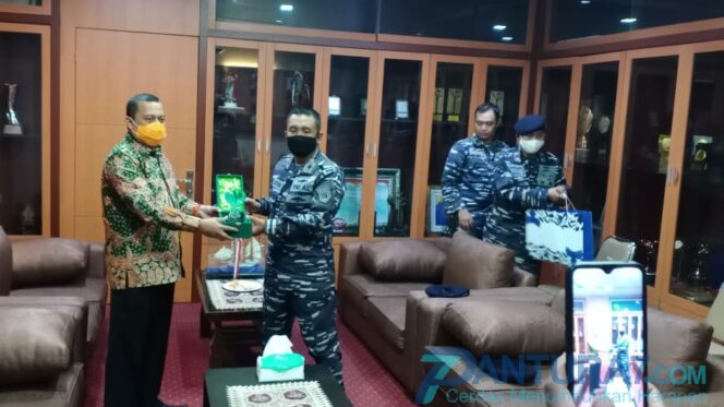 
					Pemkot-Danlanal Banyuwangi Tingkatkan Sinergitas