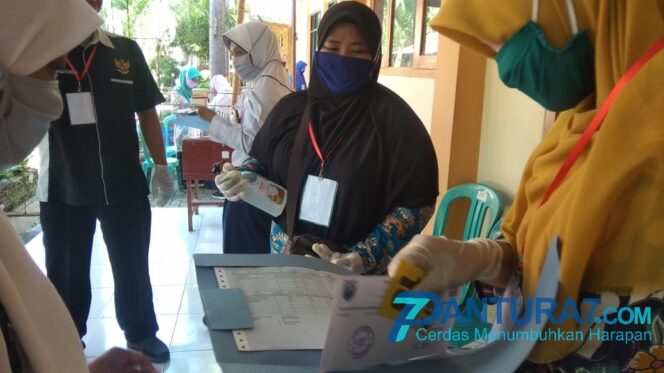 
					PPDB SMA/SMK Serentak Digelar Secara Online
