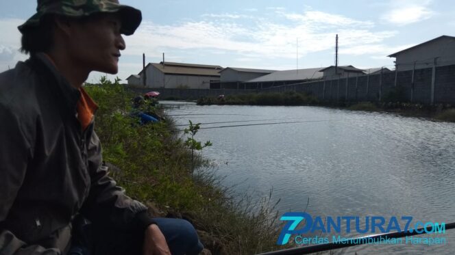 
					‘Kampung Nila’, Bikin Manja Penghobi Mancing Warga Kota
