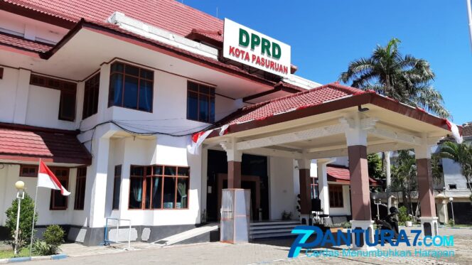 
					Ada Staf Meninggal, Kantor DPRD Kota Pasuruan Dikosongkan