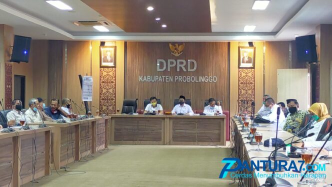 
					Dipanggil DPRD, Gudang Akhirnya Bersedia Beli Tembakau Petani