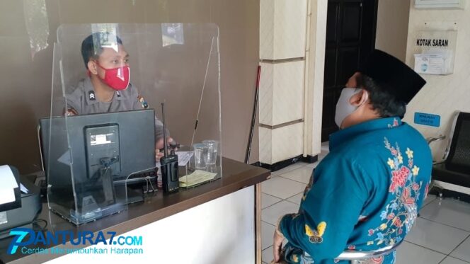 
					Akhirnya, Pesantren Nurul Jadid Polisikan Akun Palsu Pencatut Kiai Zuhri