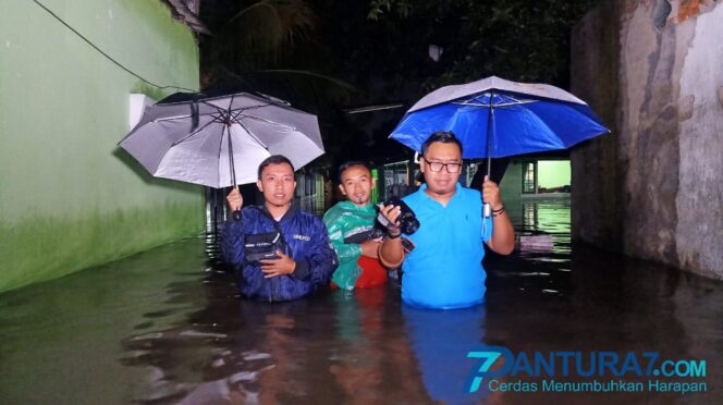 
					Banjir Rendam Probolinggo – Pasuruan, Jalur Pantura Lumpuh