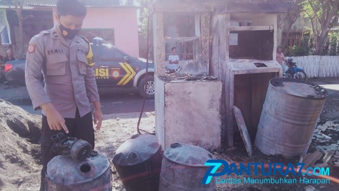 
					Pom Mini di Paiton Terbakar Saat Pemilik Isi Ulang BBM