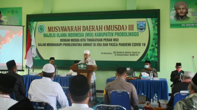 
					Duet Petahana Kembali Nakhodai MUI