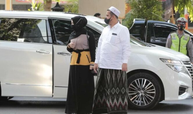 
					Asyik! Calon Pengantin Bisa Pinjam Mobil Dinas Walikota, Gratis!
