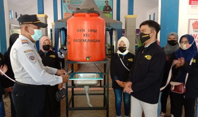 
					Darurat Covid-19, Mahasiswa UPM Sebar Tempat Cuci Tangan