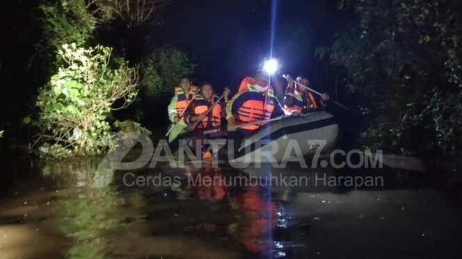 
					Banjir Terjang 2 Kelurahan di Kedopok, Warga Dievakuasi