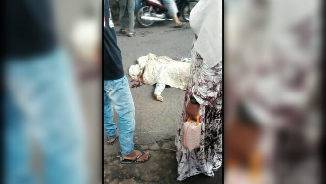 
					Diserempet Truk, Wanita Hamil di Maron Tewas