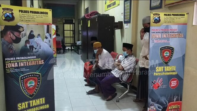 
					Empat Anggota Keluarga Jenazah Covid-19 Dipanggil Polisi