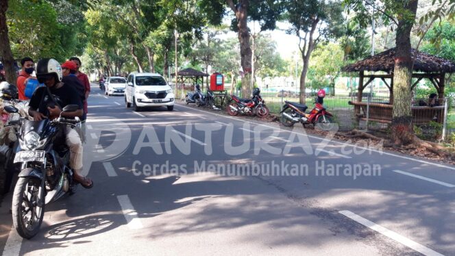 
					PKL Taman Maramis Segera Direlokasi