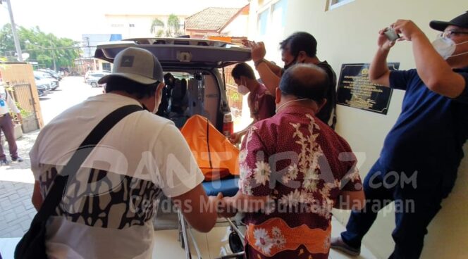 
					Dorrrr! Polisi Tembak Mati Bandar Sabu