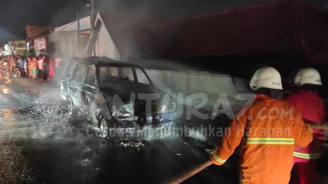 
					Ditinggal ‘Sonjo’ Lebaran, Panther Terbakar
