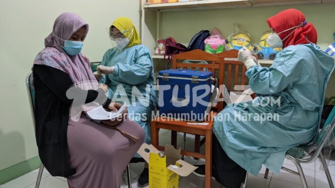 
					Vaksinasi Lansia di Kabupaten Pasuruan Baru Capai 10,28 Persen
