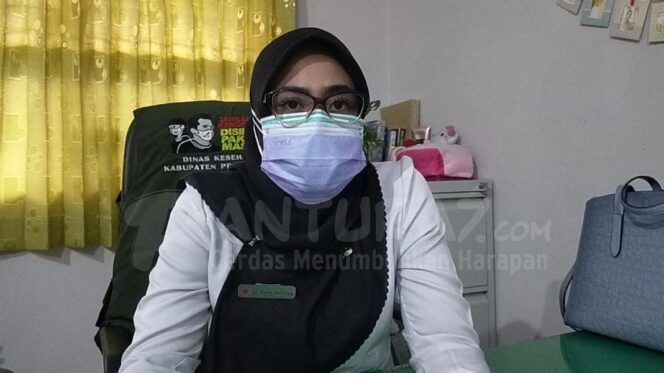 
					Nekat Tetap Gelar Wisuda? Siap-siap Dibubarkan Satgas