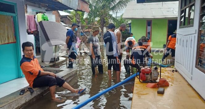 
					Hujan Sepintas, Wilayah Kota Probolinggo Tetap Tergenang