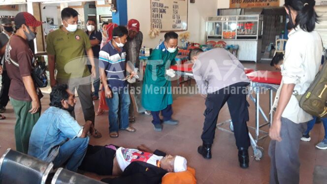 
					Lagi, Pria Meninggal saat Transit Perjalanan di Ketapang