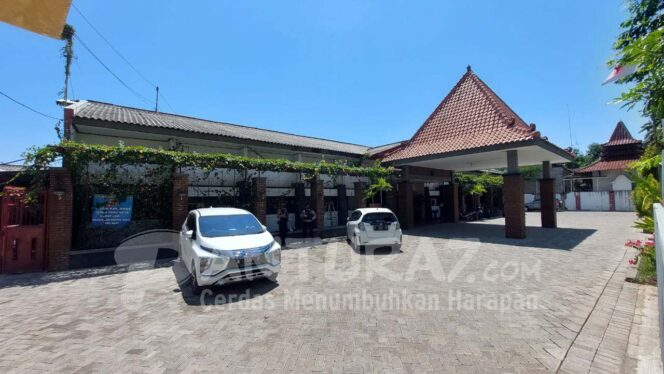
					Giliran Disporaparbud, Dinkes, dan Dispendik Digeledah KPK