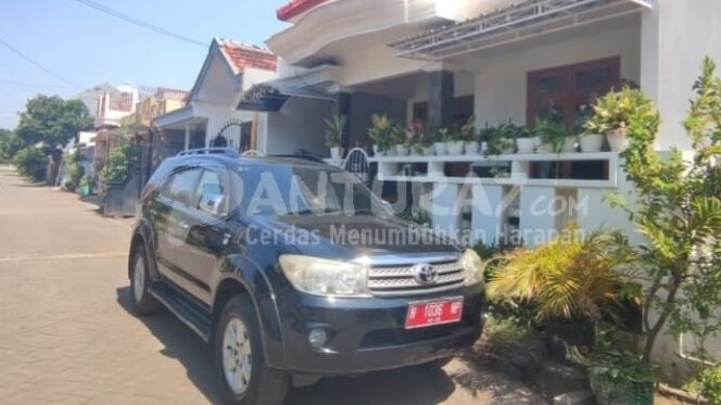 
					Kini, Rumah Pribadi Kepala Dinas Penanaman Modal dan PTSP Digeledah KPK