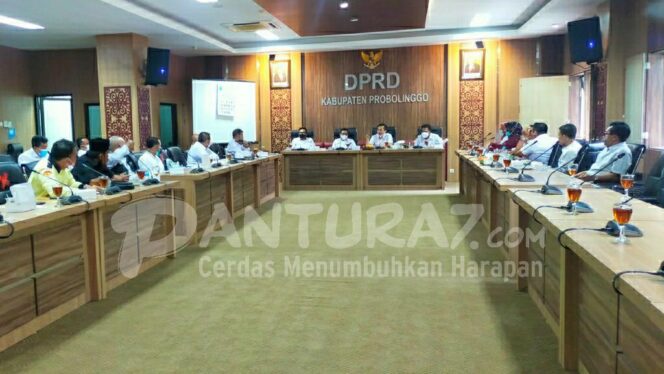 
					Vaksin Syarat DPT, DPRD: Pilkades Jangan Dikaitkan Vaksinasi