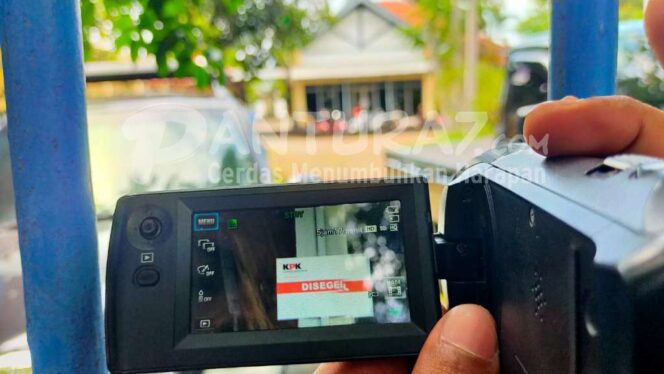 
					Bangunan Disegel KPK Ternyata Ruang Proyek Jalan