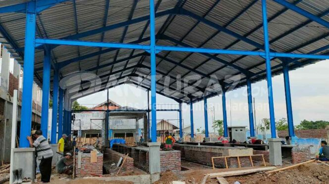 
					Proyek Pasar Ikan Kebonagung Rp1,9 M Capai 55 Persen