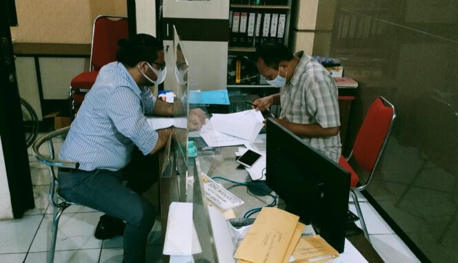 
					Tetiba Miliki Hutang Rp25 Juta via Kartu Tani, Warga Probolingo Lapor Polisi