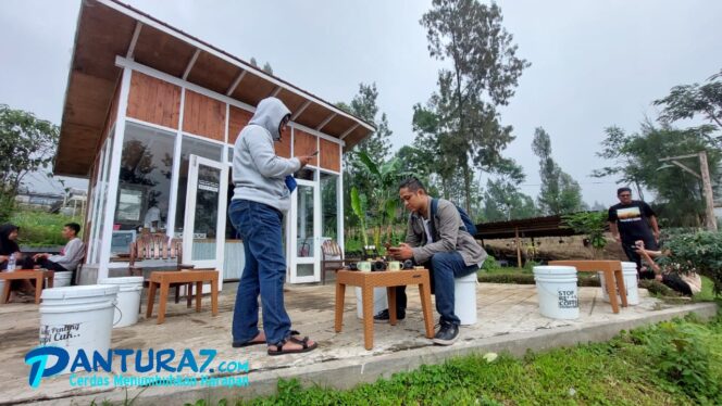 
					Hangatnya Kopi Bromo Tengger di Kesejukan Gunung