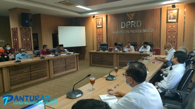 
					Pilkades Banyak Polemik, DPRD Anggap Hal Wajar