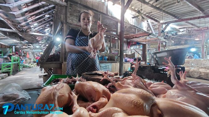 
					Jelang Nataru, Sebagian Sembako di Probolinggo Merangkak Naik