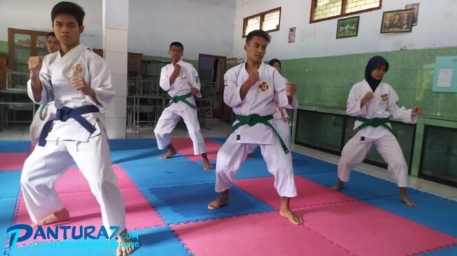
					Songsong Porprov Jatim, 11 Atlet Kempo Disiapkan Wakili Kab. Pasuruan