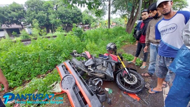 
					Mahasiswa Jember Tewas Tertabrak Truk Trailer