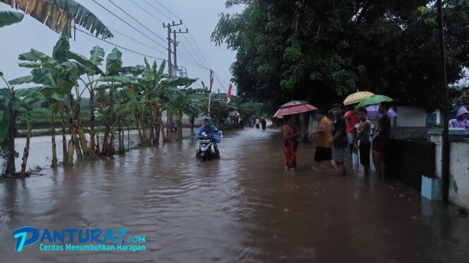
					Dua Jam Hujan Deras, Desa Tanjungrejo Dilanda Banjir
