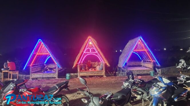
					Tongkrongan Baru Dekat Exit Tol Leces, Sangat Recommended Lho!