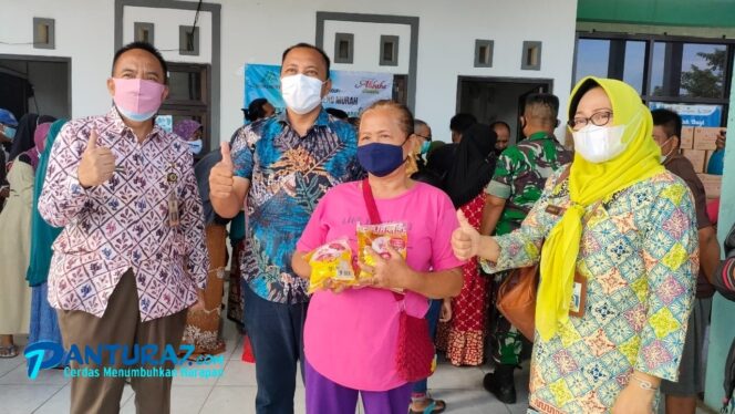 
					Agar Lancar Berproduksi, Pelaku UMKM Digerojok Migor Murmer