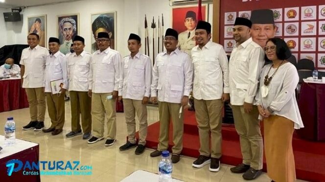 
					Mantan Ketua KPU Probolinggo Jadi Ketua Gerindra