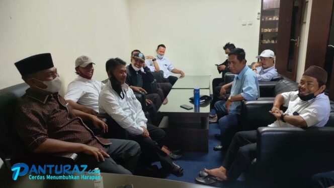 
					Desa Tertunda, DPRD Didesak Dorong Pemkab Gelar Pilkades