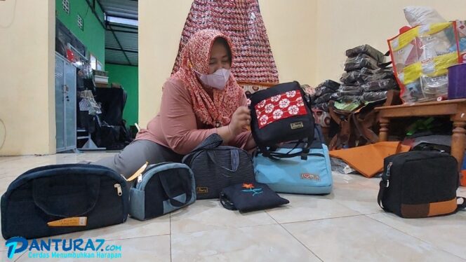 
					Kain Perca Bisa ‘Disulap’ Menjadi Kerajinan Beromset Ratusan Juta
