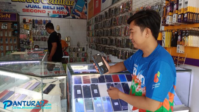 
					Maling Nyaru Pembeli Marak, Konter HP di Paiton Kecolongan