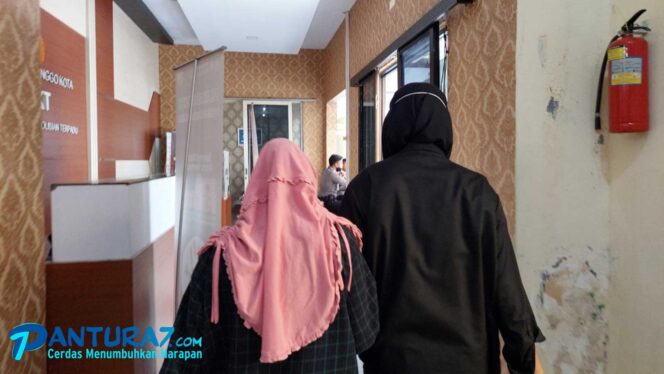 
					Gadis Kebutuhan Khusus Diduga Diperkosa, Keluarga Lapor Polresta