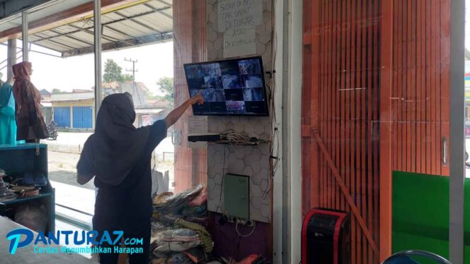 
					Hendak Curi Celana, 3 Pelaku Kepergok Karyawan