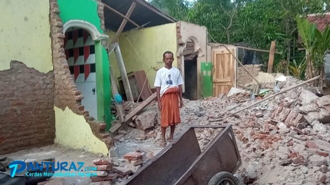 
					Sarang Walet di Pasuruan Ambruk, Timpa Rumah Warga 