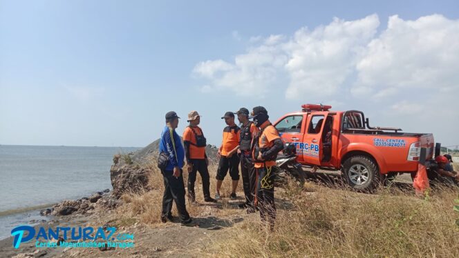 
					Sisir Perairan Klaseman Hingga Mayangan, Nakhoda Perahu Karam Belum Ditemukan 