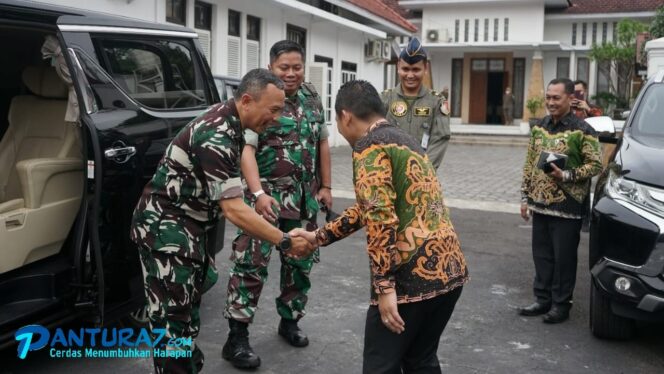 
					Pekan Depan, TNI-AU Latihan Tempur di Lumajang, Masyarakat Dipersilahkan Menonton