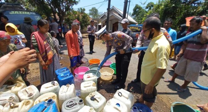 
					Krisis Air Bersih Mulai Landa Wilayah Kab. Pasuruan
