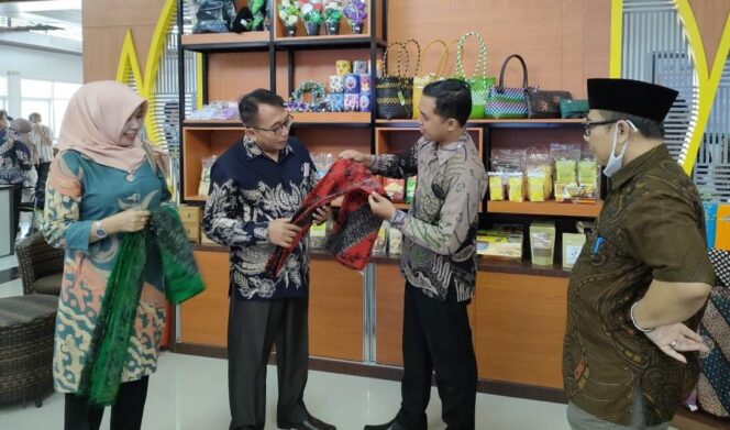 
					Tertib Administrasi, 23 Ribu Pelaku UMKM di Lumajang Sudah Kantongi NIB