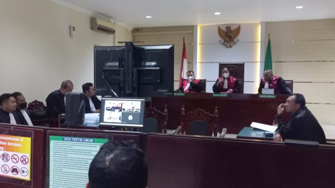 
					Terdakwa Penambangan Ilegal Gempol Jalani Sidang Perdana, ini Dakwaan JPU