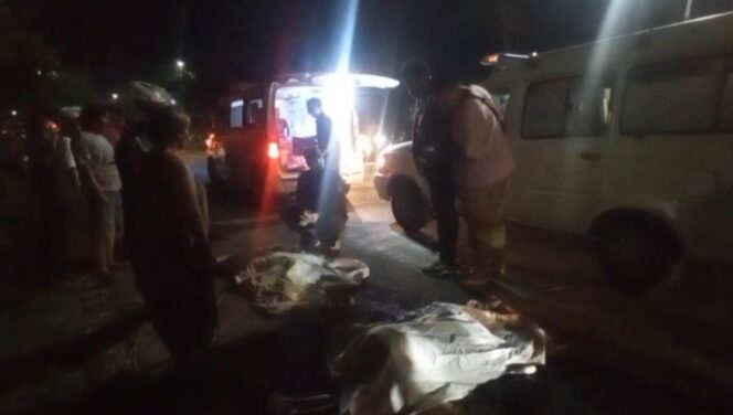 
					Terjatuh, Dua Pemotor di Blandongan Pasuruan Terlindas Truk